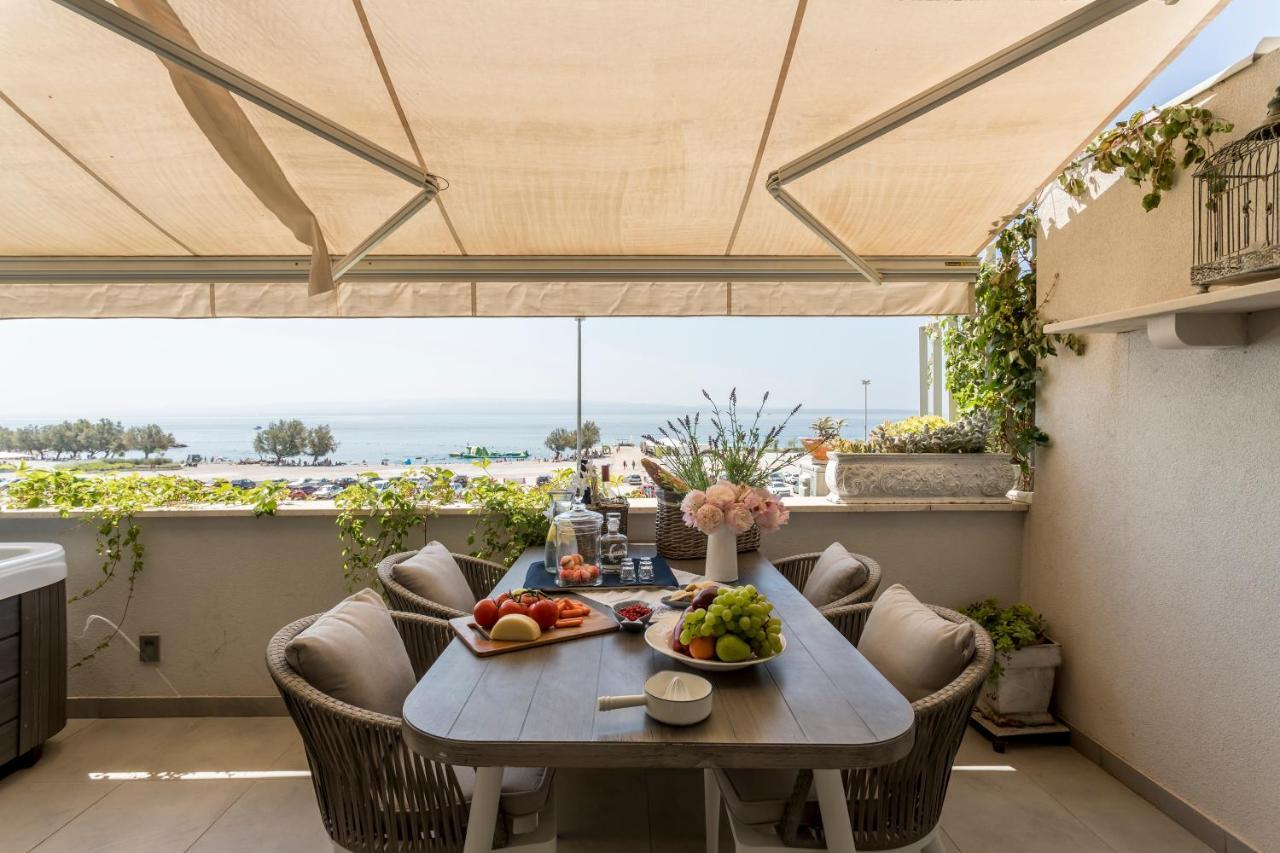 Velebis Superior Apartment - Luxurious One-Room Apartment With Jacuzzi - Prestigious Location By The Sea In The New City Center Of Znjan - Panoramic View Of The Sea And Islands - Free Garage Parking - Buralux Properties Split Exterior photo